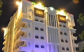 Sahara Hotel Apartments